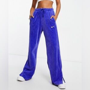 NIKE Sportswear Velour High Rise Womens Wide Leg Pant